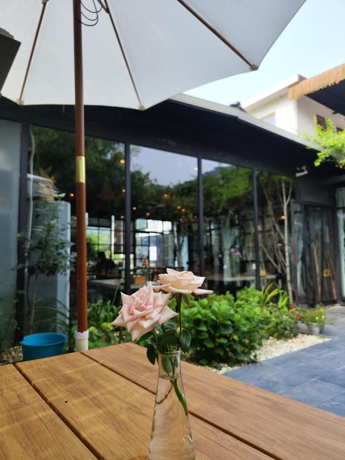 Encounter Garden Great Wall Holiday Guesthouse Beijing Exterior photo