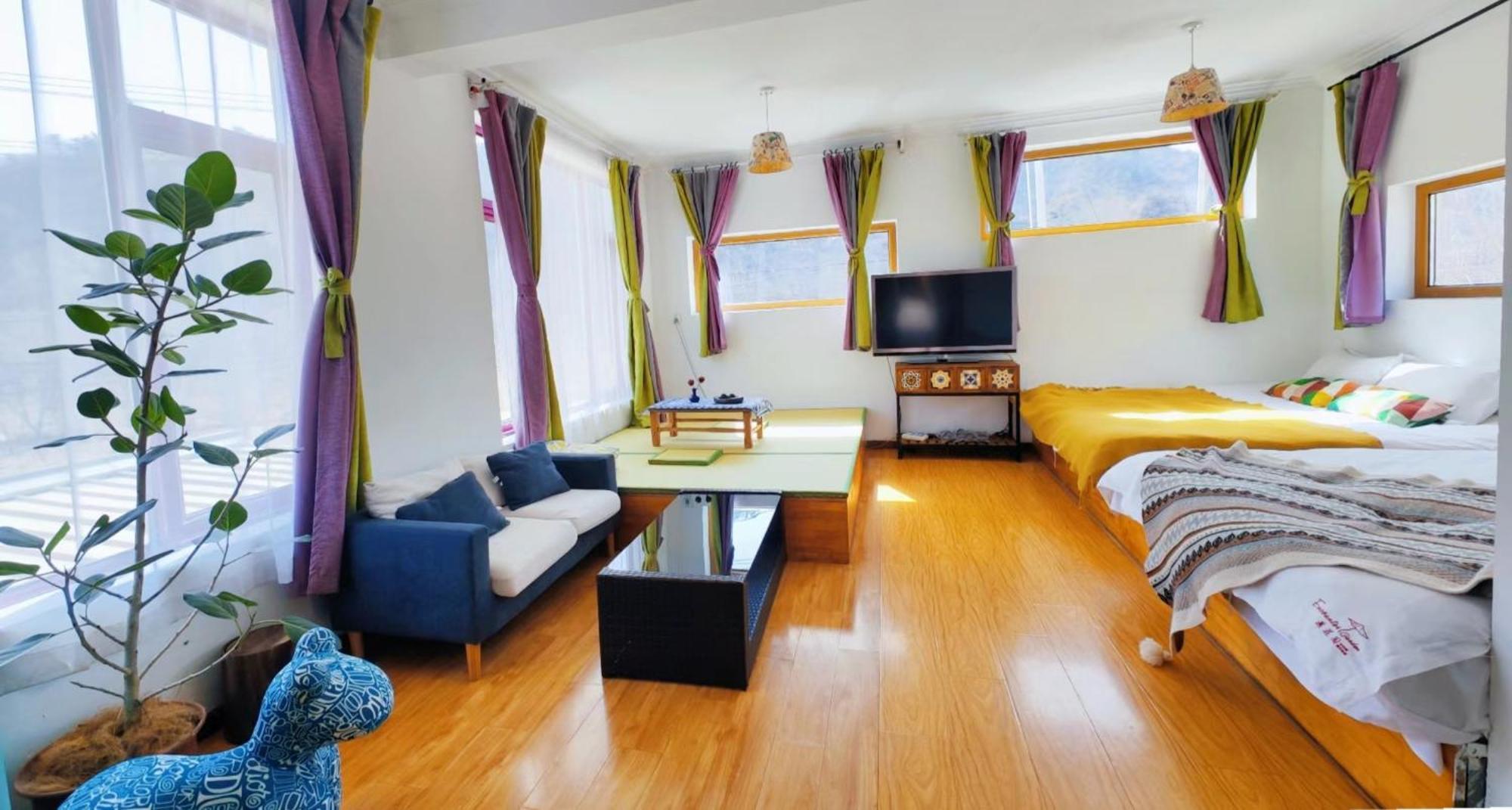 Encounter Garden Great Wall Holiday Guesthouse Beijing Exterior photo