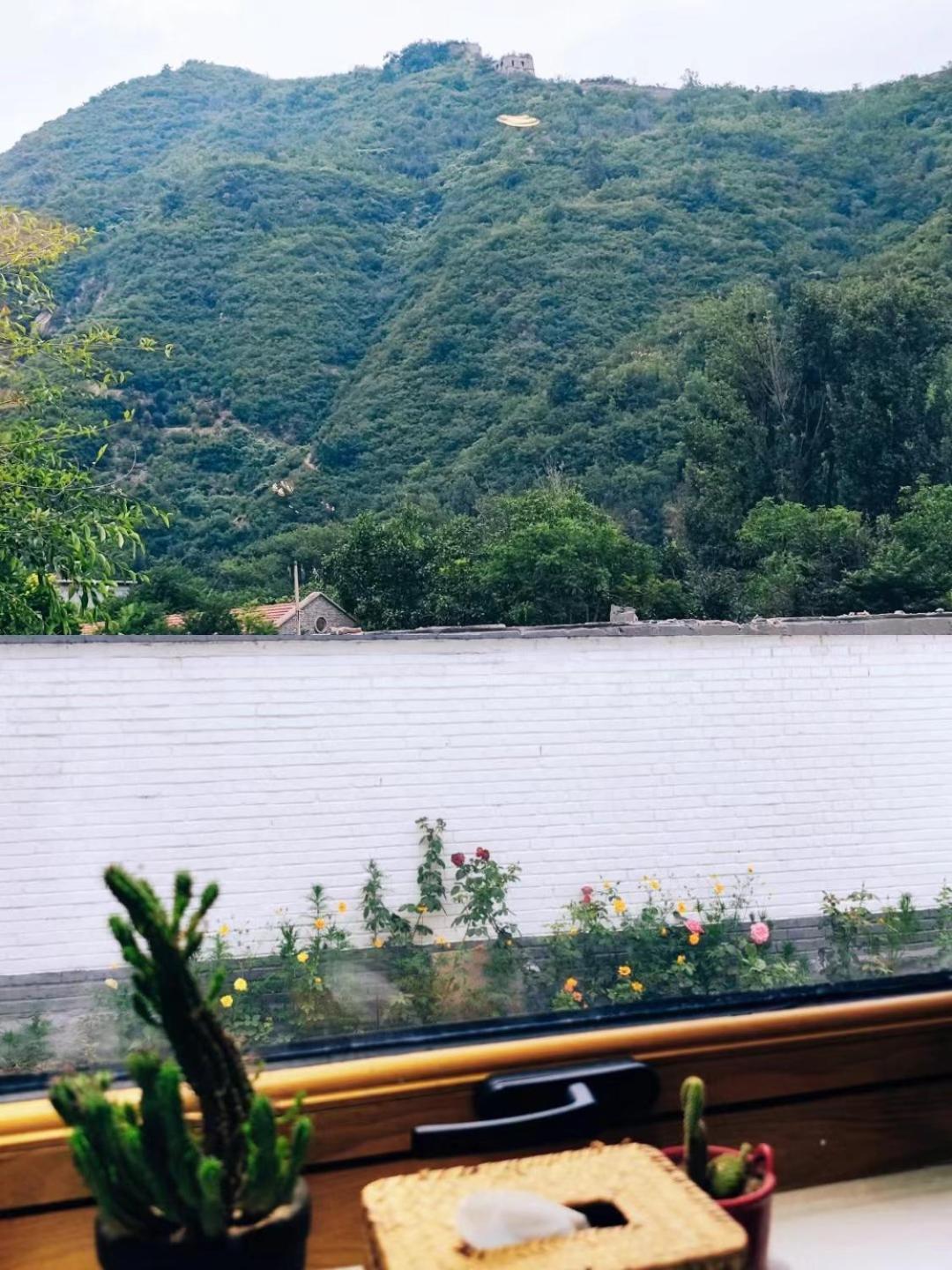 Encounter Garden Great Wall Holiday Guesthouse Beijing Exterior photo